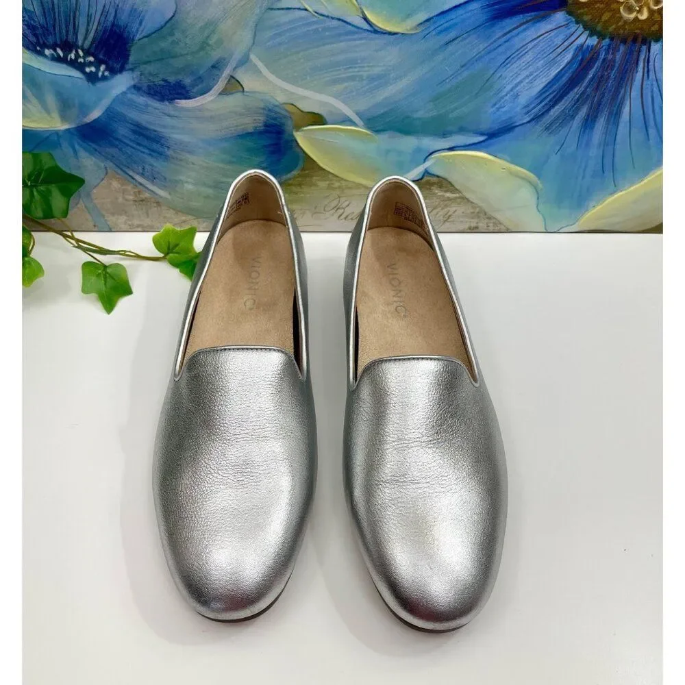 Vionic Women's Willa Slip-on Loafer in Silver Size 8.5 - Picture 12 of 12